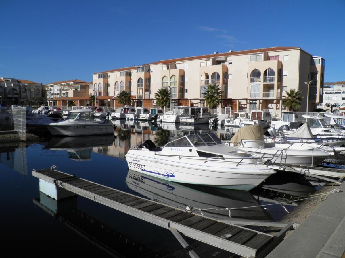 Joli 2 Pieces Avec Jardinet, Parking Prive, A 100m De La - - Fr-1-338-540 Appartement